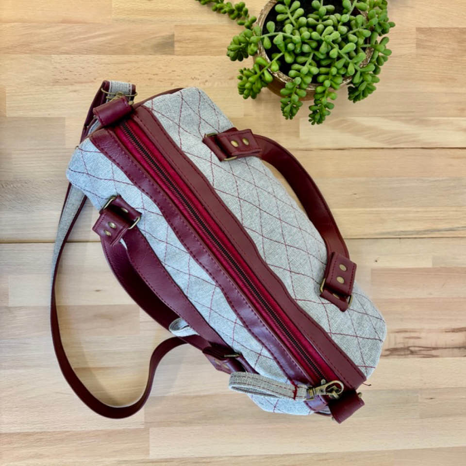 Taffy Duffle - Overnighter - Maroon