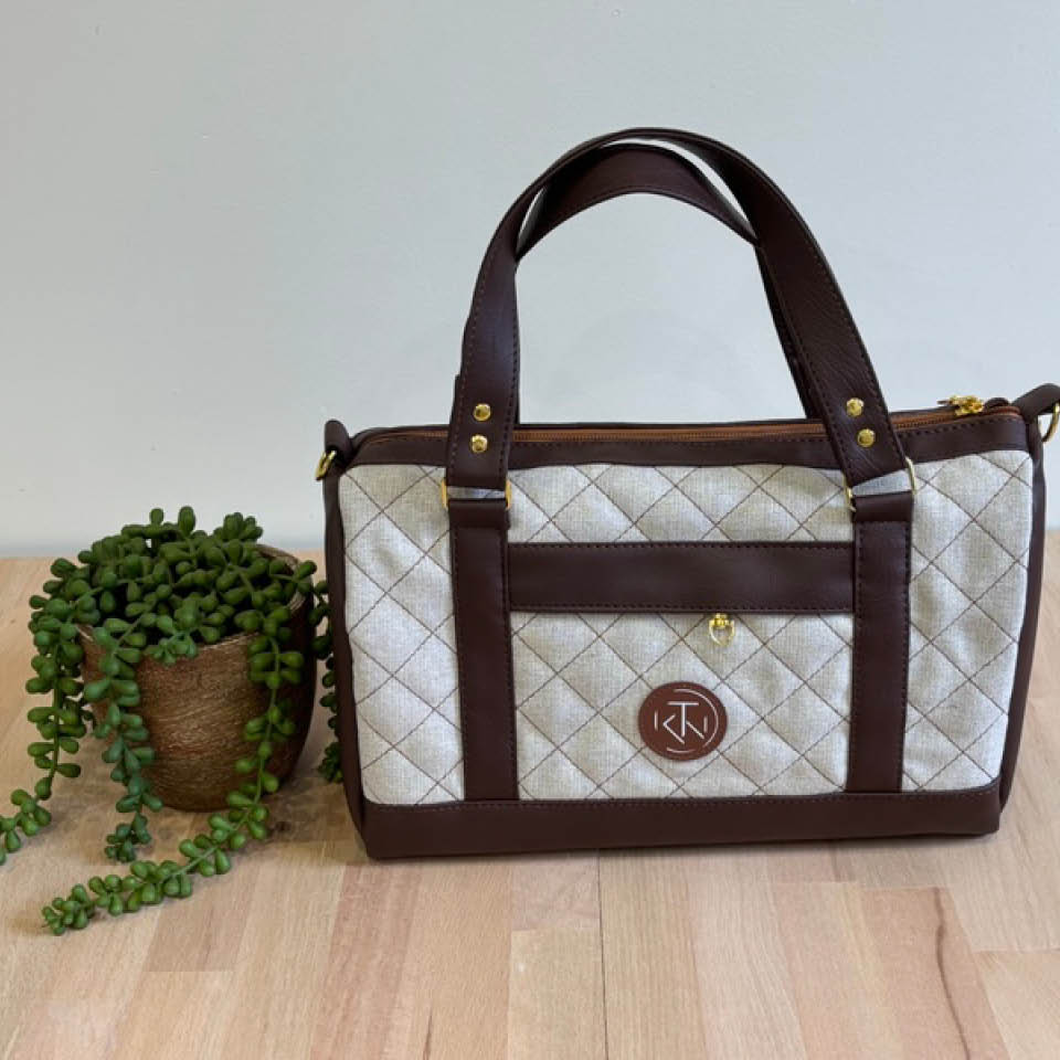 Taffy Duffle - Overnighter - Brown