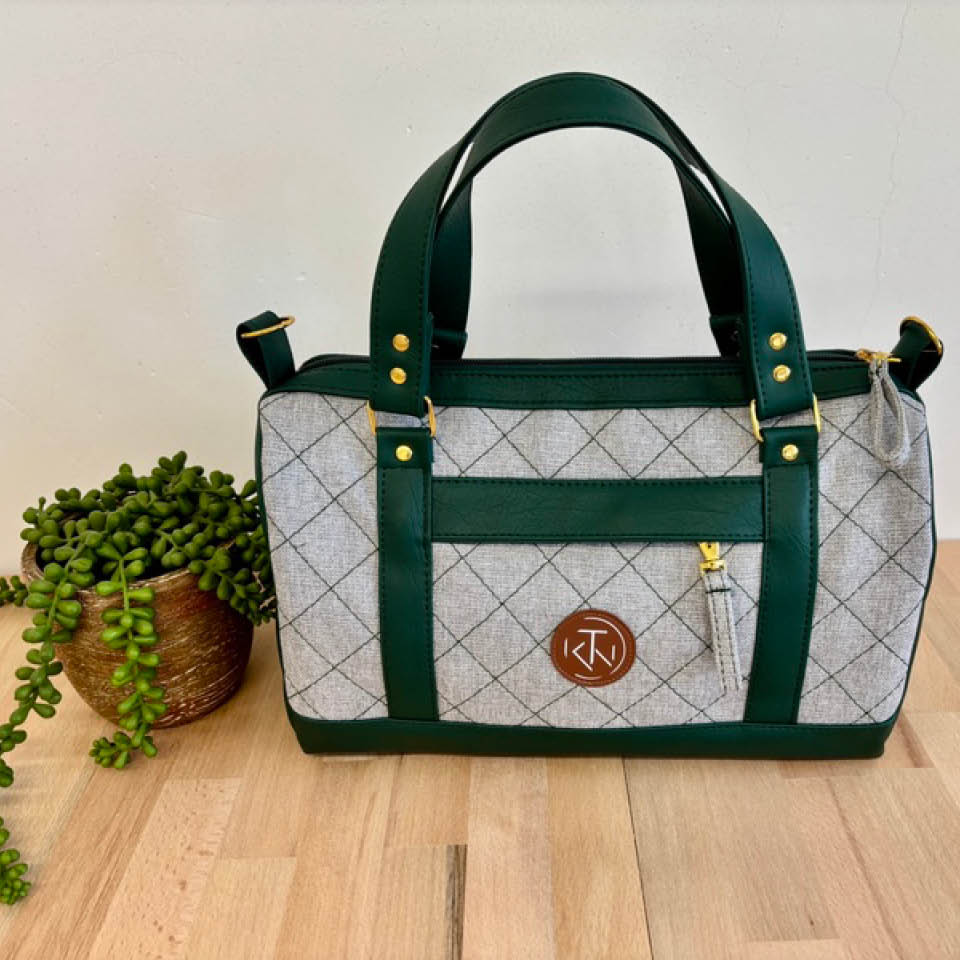 Taffy Duffle - Overnighter - Green