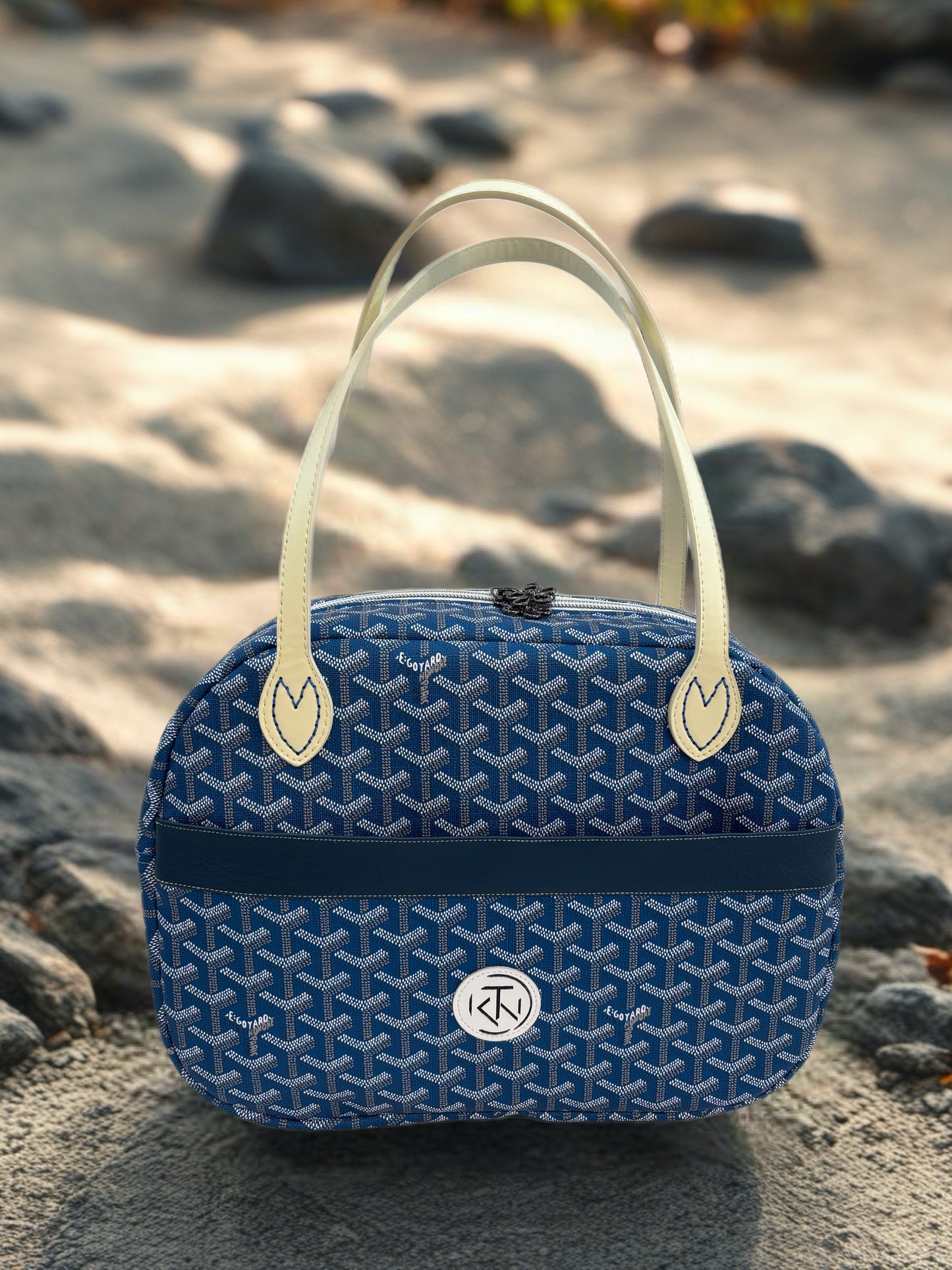 Boston Bag - White and Blue