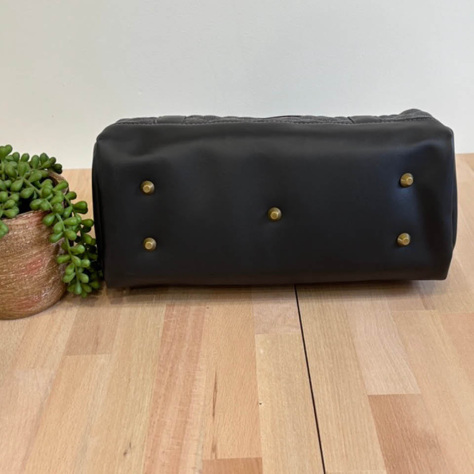 Taffy Duffle - Overnighter - Black