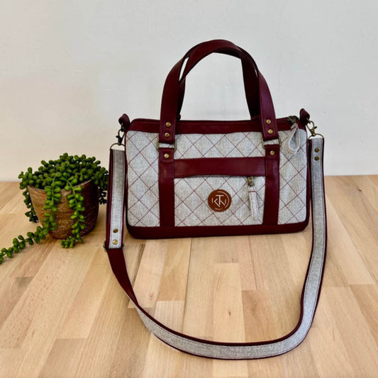 Taffy Duffle - Overnighter - Maroon
